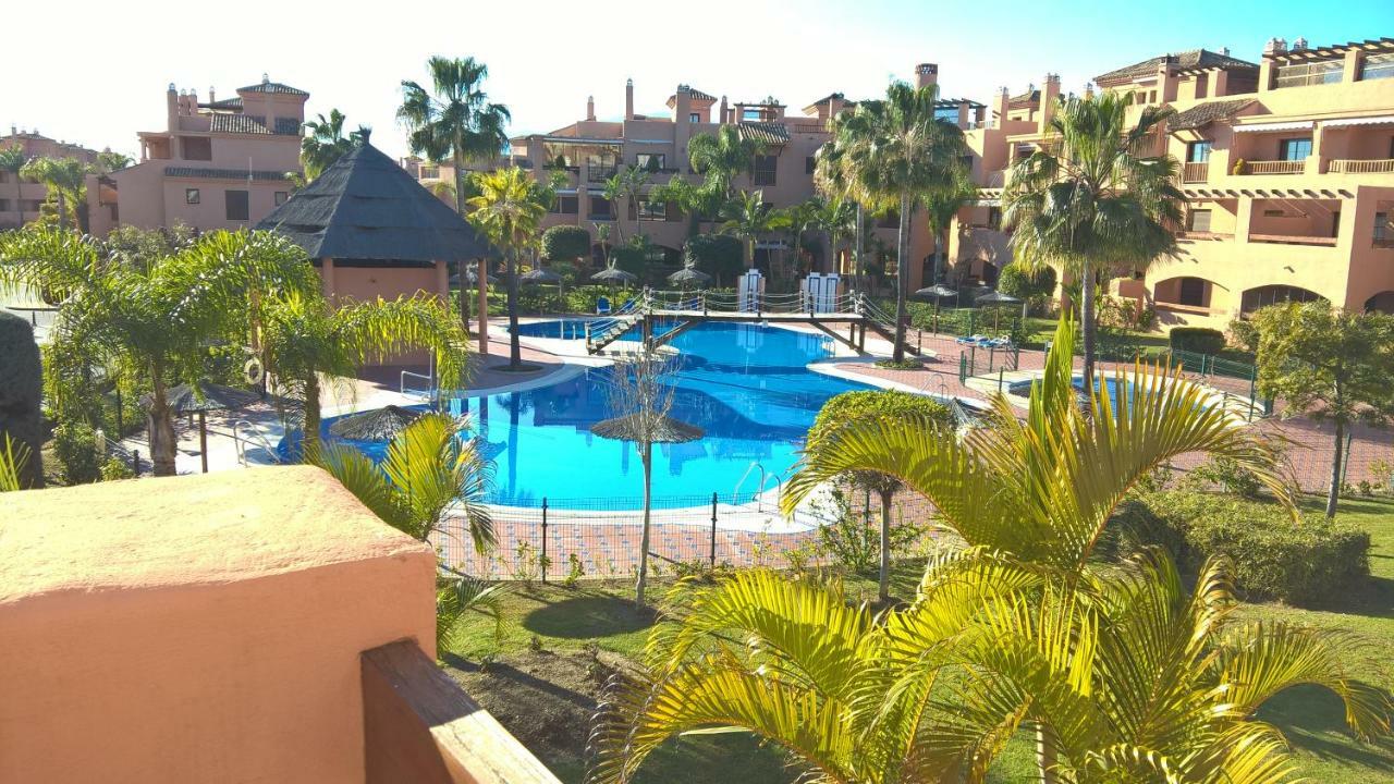 Hacienda Del Sol Beachside And Golf Apt Marbella Puerto Banus Apartment Estepona Exterior foto