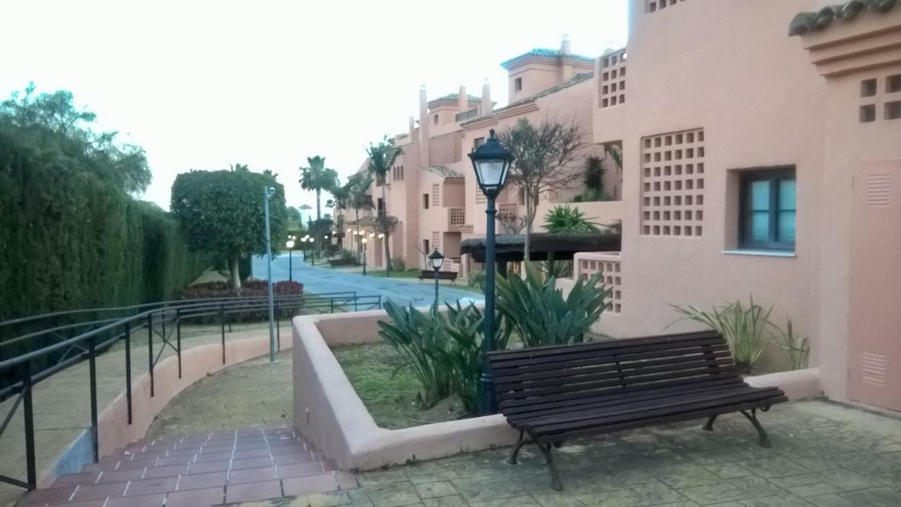 Hacienda Del Sol Beachside And Golf Apt Marbella Puerto Banus Apartment Estepona Exterior foto